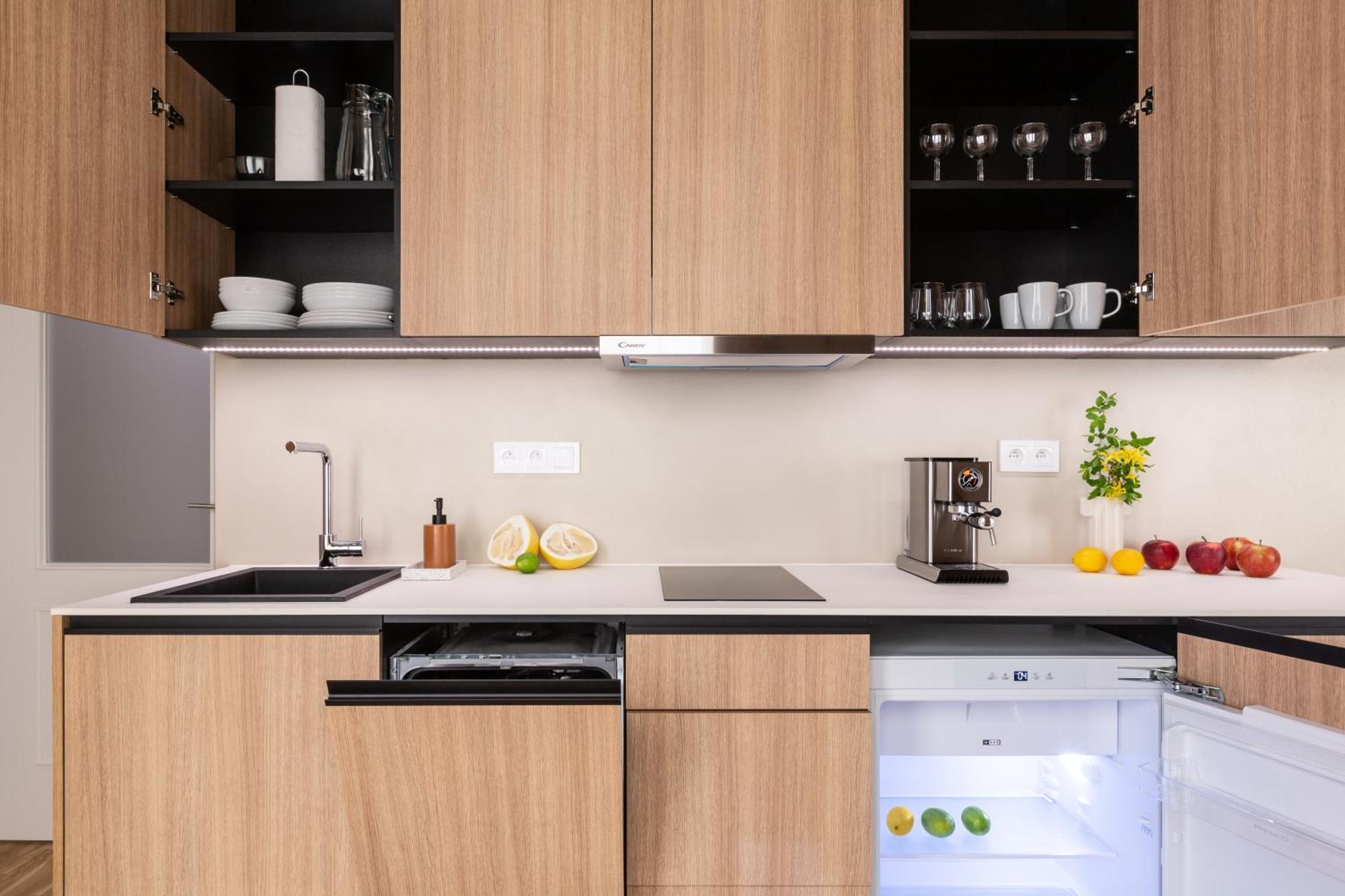 Turnkey I Republic Square Apartments Praag Buitenkant foto