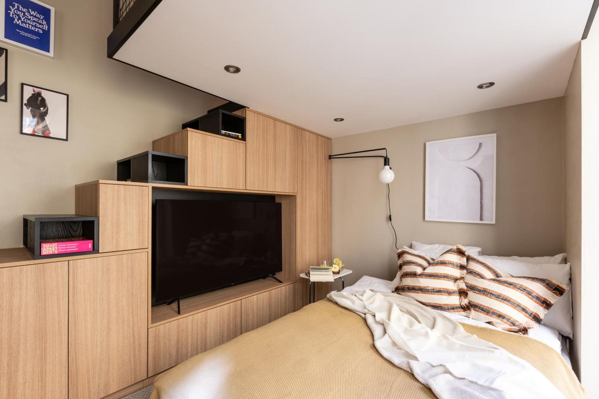 Turnkey I Republic Square Apartments Praag Kamer foto